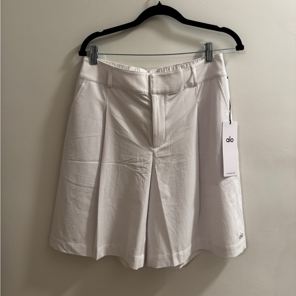 NWT Alo Dreamscape Short - Picture 2 of 6